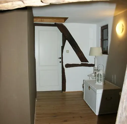 Authentiek Eifelhuis Hecken